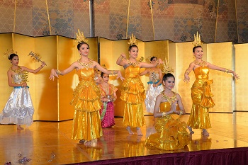 タイ舞踊1
