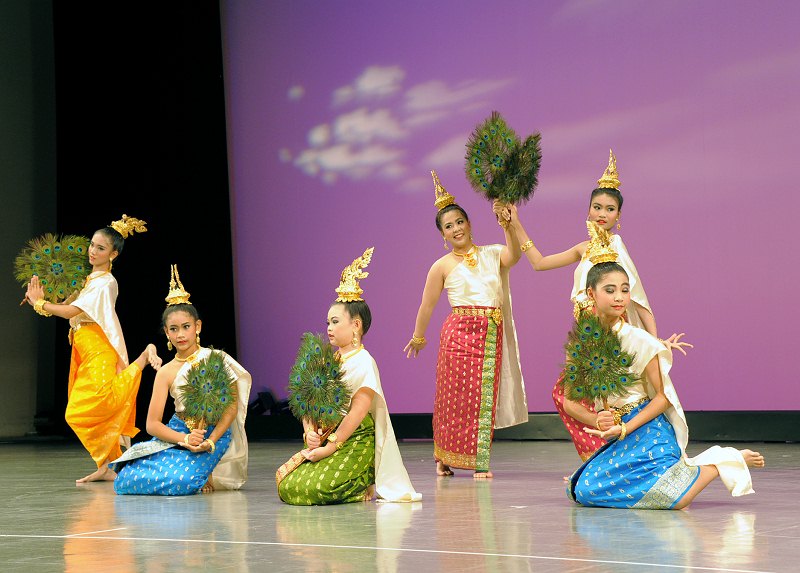 タイ古典舞踊使節団